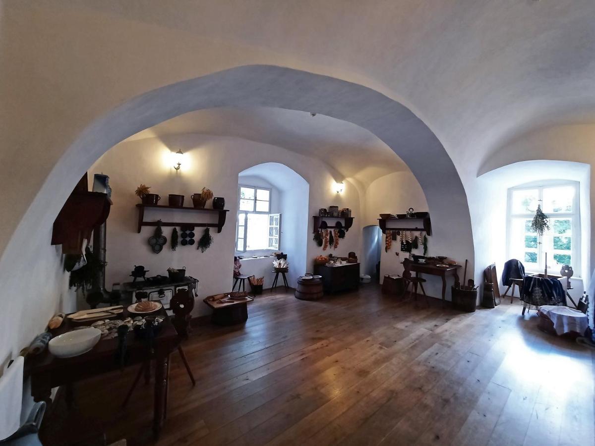 Penzion Hradu Svojanov Svojanov  Bagian luar foto